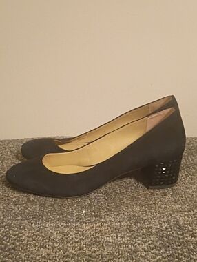 Michael Kors Classic Black Mid-Heel Women's Pumps With Studded Heels